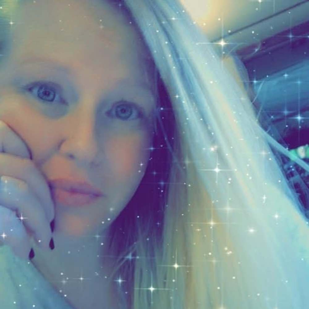 Meet your Posher, Aleshia